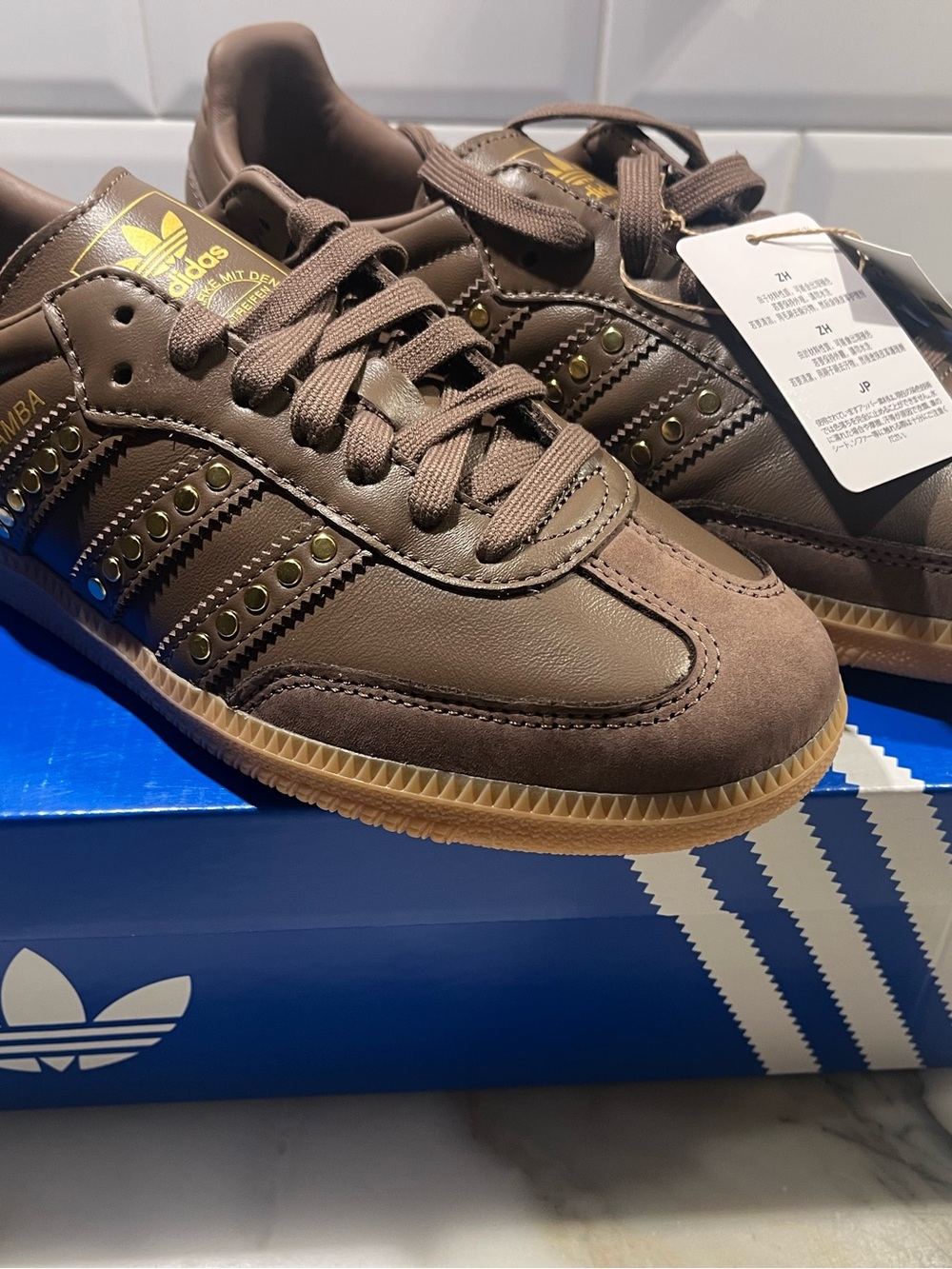 adidas Samba Leather Sneakers in Brown with Gold Accents - Picture 2 of 9